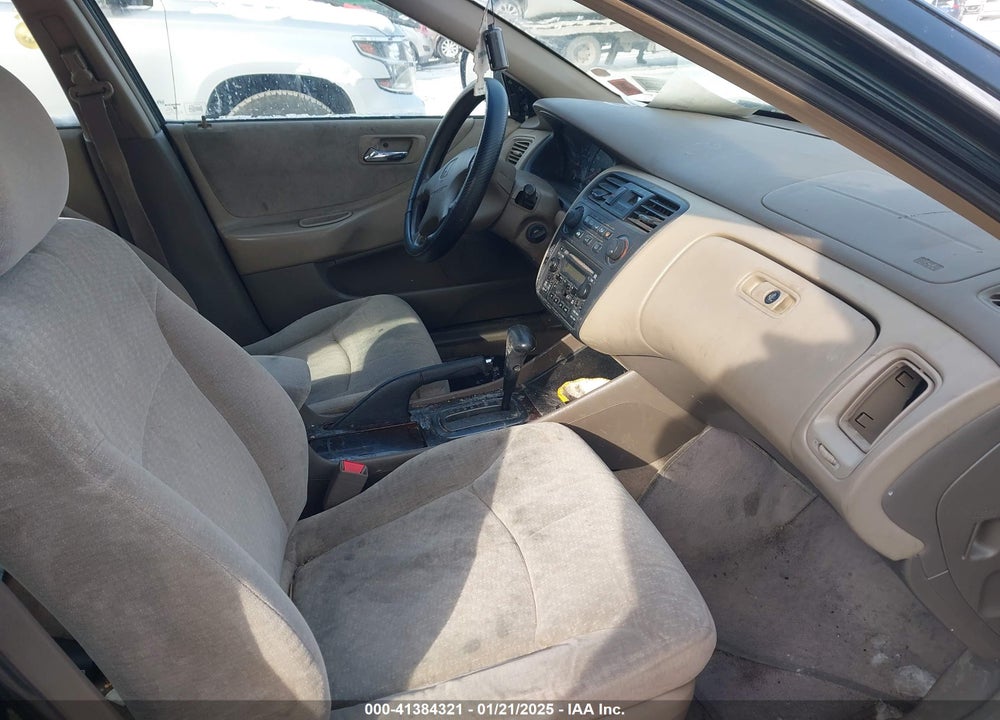 2001 HONDA ACCORD VALUE PACKAGE VIN: 1HGCF86621A085832