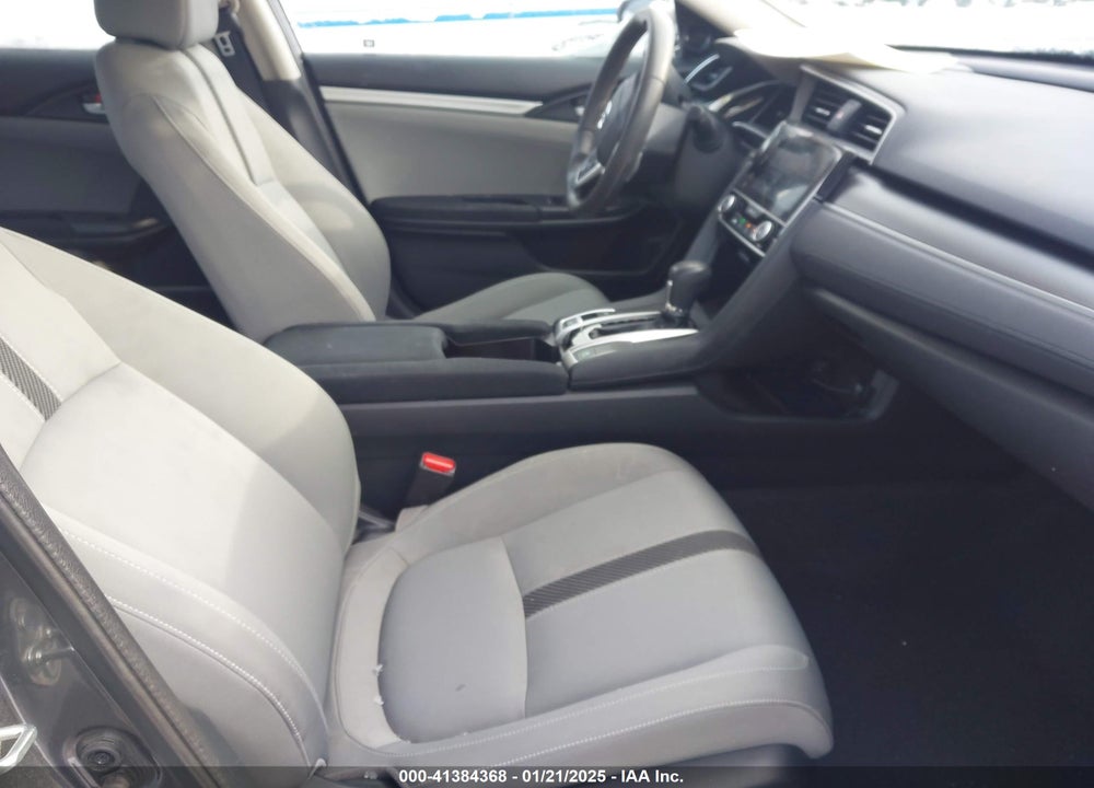 2018 HONDA CIVIC VIN: 2HGFC2F79JH545842