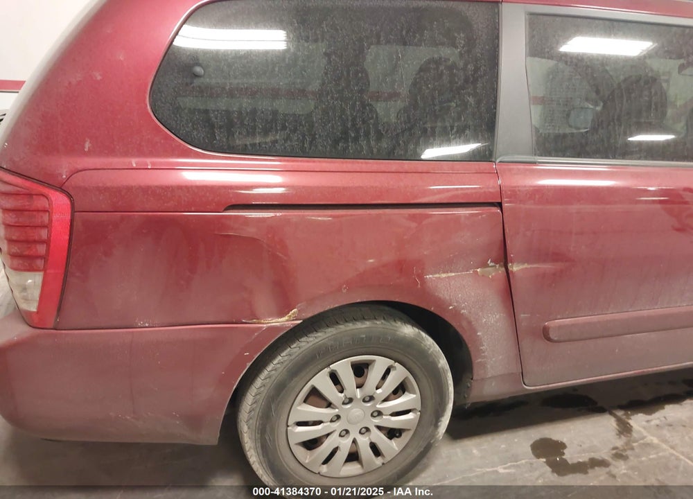2011 KIA SEDONA LX VIN: KNDMG4C79B6370540