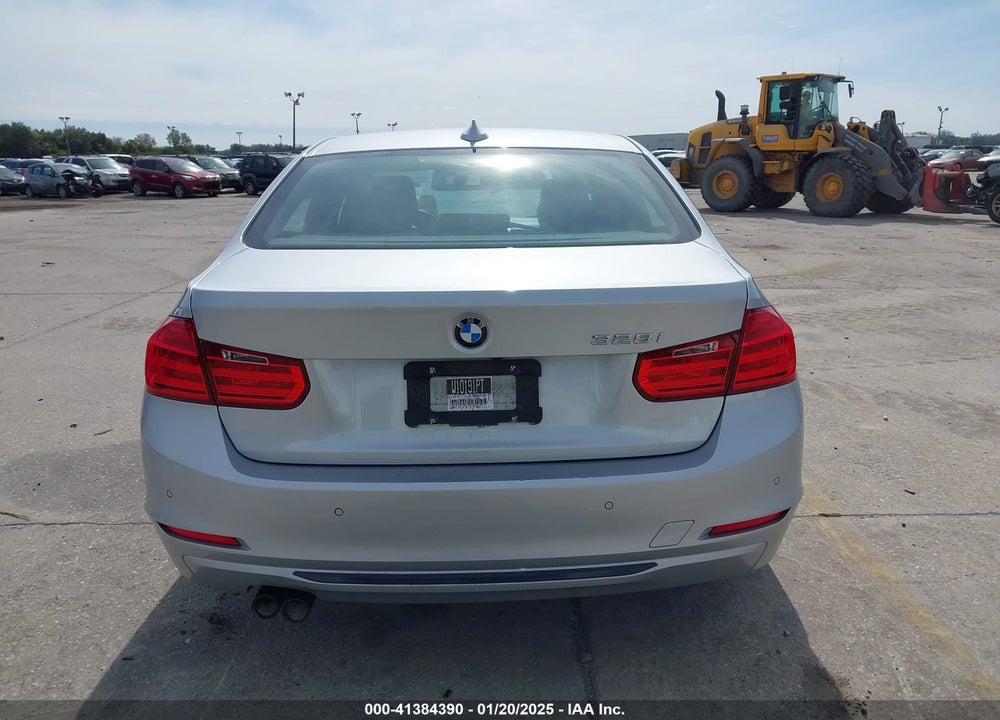 2014 BMW 328I VIN: WBA3A5C55EF605311