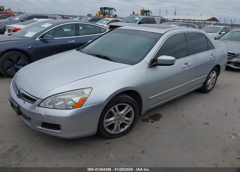 2007 HONDA ACCORD VIN: 1HGCM56857A102668