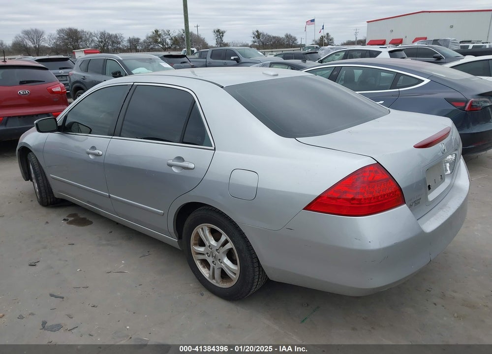 2007 HONDA ACCORD VIN: 1HGCM56857A102668