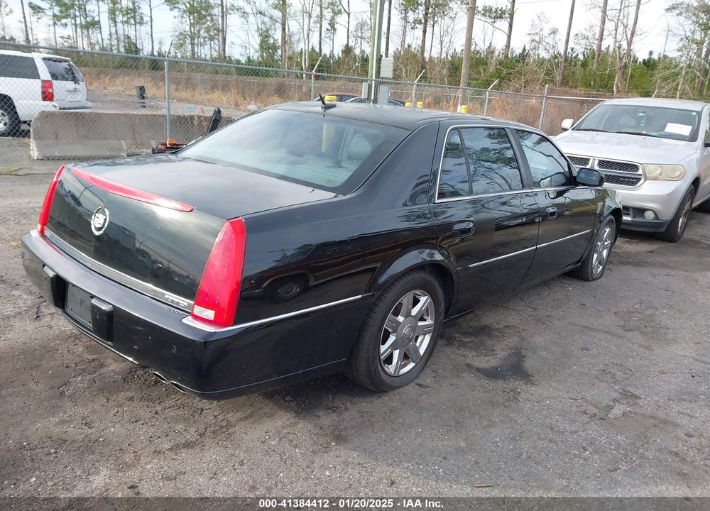 2007 CADILLAC DTS VIN: 1G6KD57Y57U173993