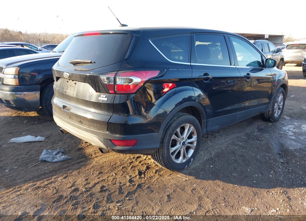 2017 FORD ESCAPE SE VIN: 1FMCU0GD7HUB99350