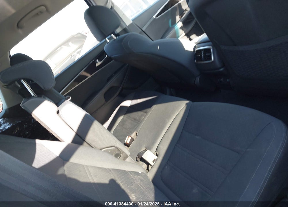 2020 KIA SORENTO 2.4L LX VIN: 5XYPGDA30LG654733
