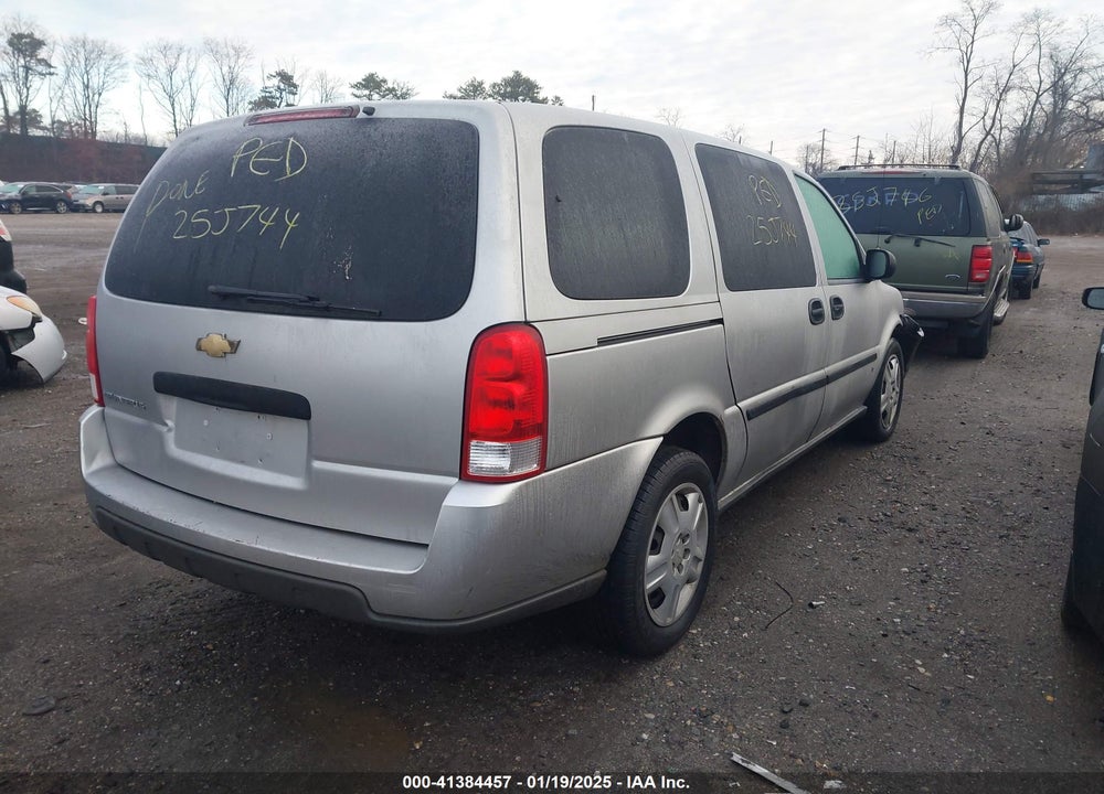 2007 CHEVROLET UPLANDER LS VIN: 1GNDV23117D173040