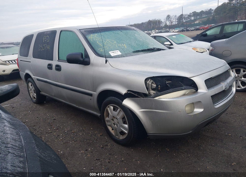 2007 CHEVROLET UPLANDER LS VIN: 1GNDV23117D173040