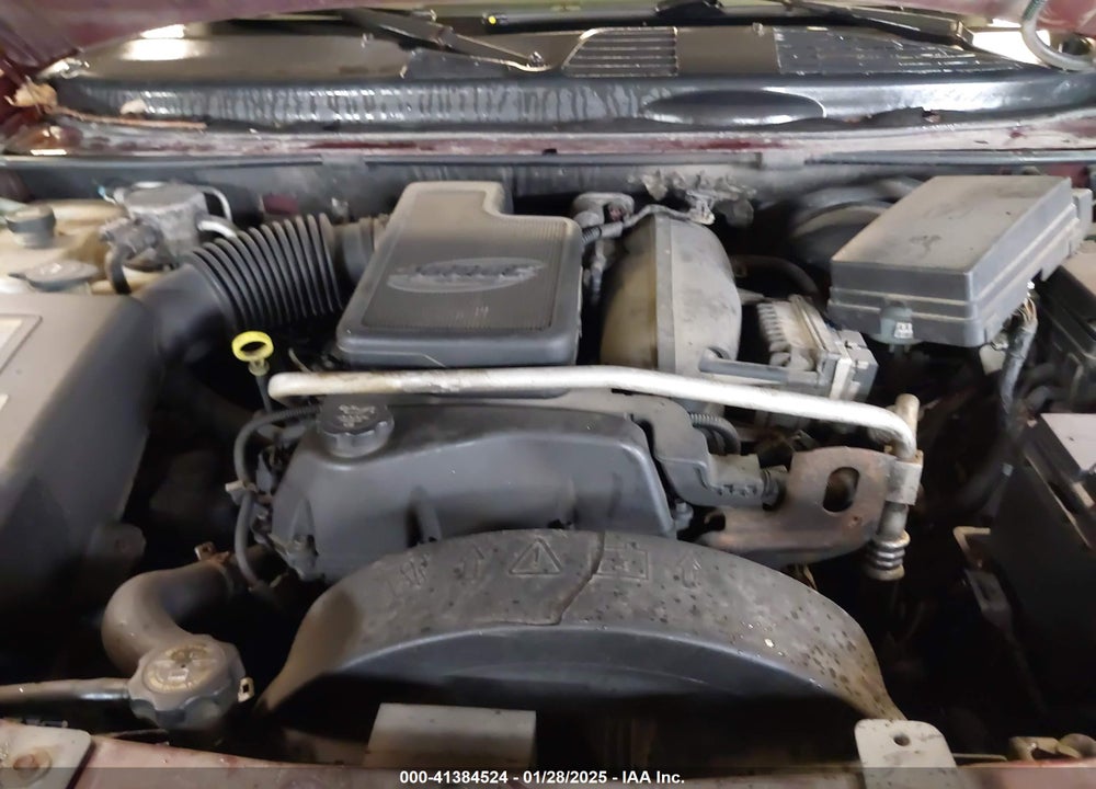 2005 GMC ENVOY XL SLE VIN: 1GKET16S956108363