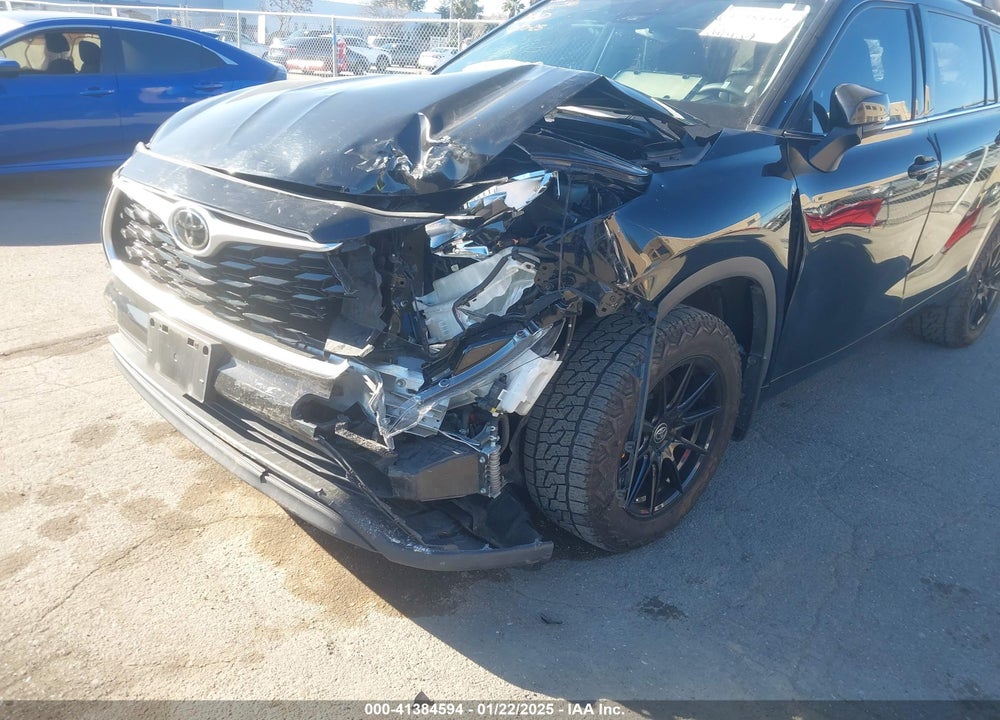 2020 TOYOTA HIGHLANDER XLE VIN: 5TDHZRBH9LS510672