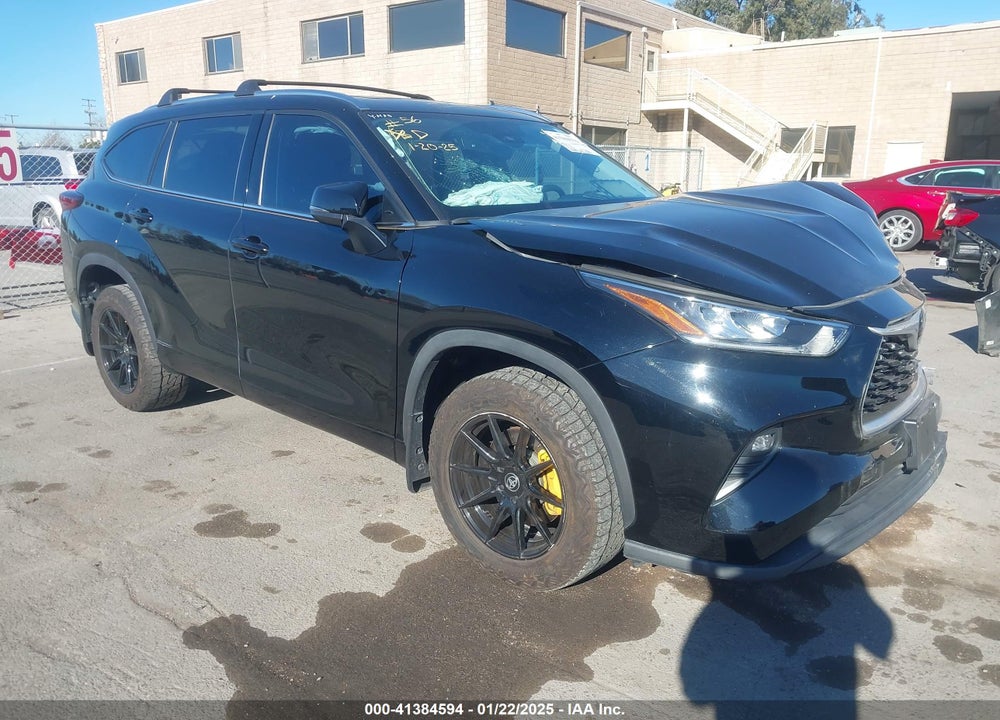 2020 TOYOTA HIGHLANDER XLE VIN: 5TDHZRBH9LS510672