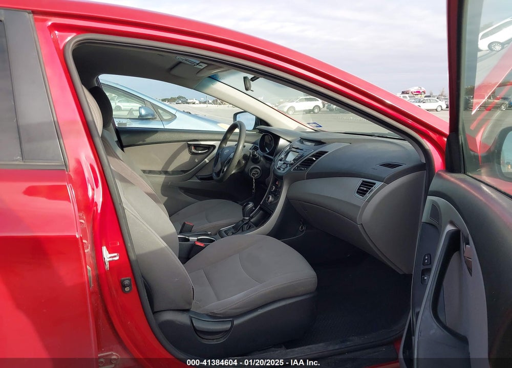 2016 HYUNDAI ELANTRA VIN: KMHDH4AE3GU601459