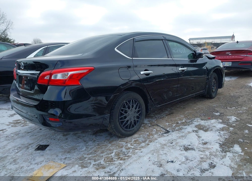 2018 NISSAN SENTRA VIN: 3N1AB7APXJY315756