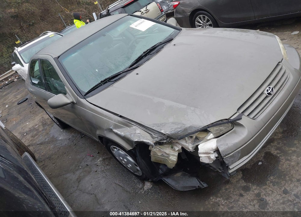 1999 TOYOTA CAMRY LE VIN: JT2BG22K9X0297948
