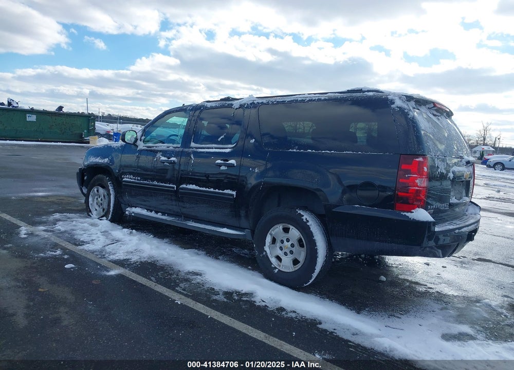 2014 CHEVROLET SUBURBAN 1500 LT VIN: 1GNSKJE79ER112014