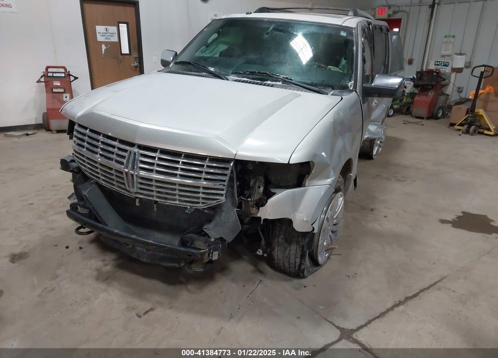 2007 LINCOLN NAVIGATOR ULTIMATE VIN: 5LMFU28547LJ23358