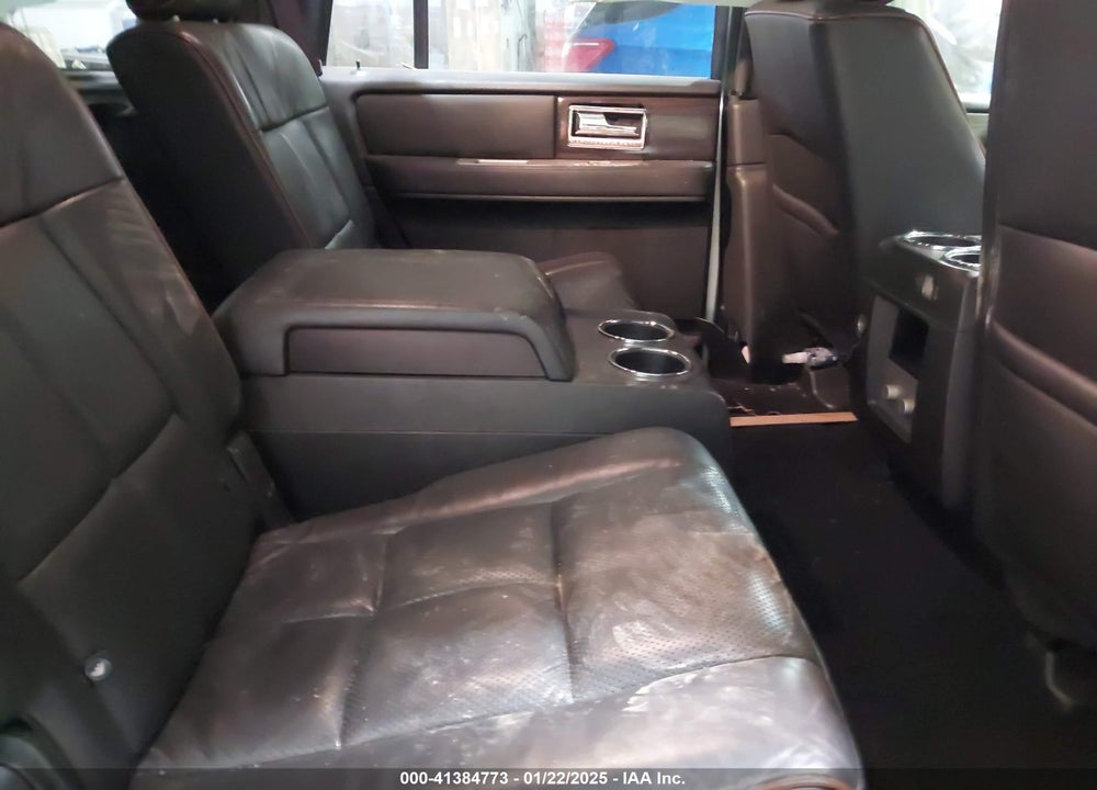 2007 LINCOLN NAVIGATOR ULTIMATE VIN: 5LMFU28547LJ23358