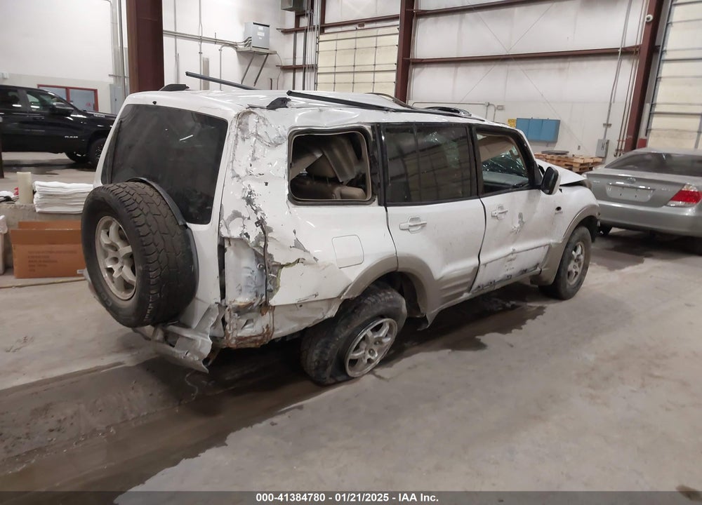 2002 MITSUBISHI MONTERO LIMITED VIN: JA4MW51R92J011709
