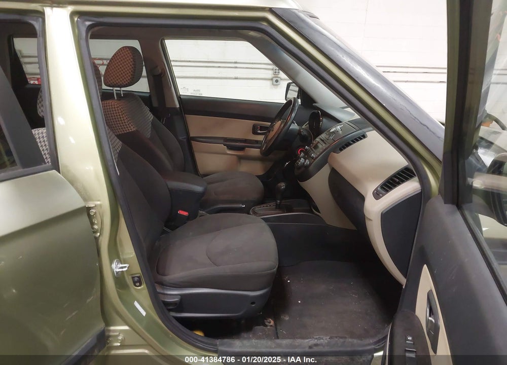 2010 KIA SOUL VIN: KNDJT2A22A7159098