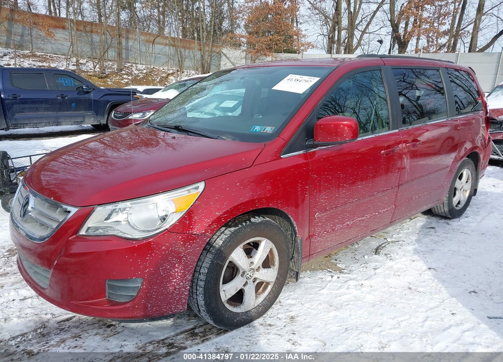 2011 VOLKSWAGEN ROUTAN SE VIN: 2V4RW3DG6BR668348
