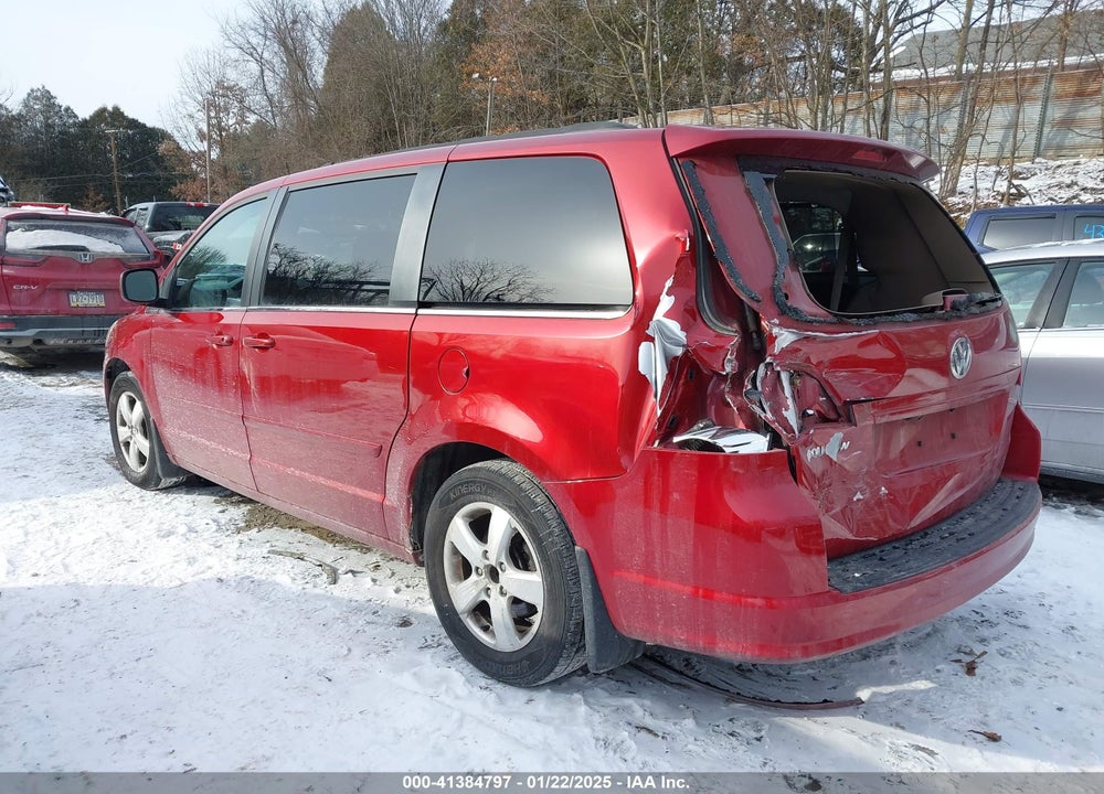 2011 VOLKSWAGEN ROUTAN SE VIN: 2V4RW3DG6BR668348