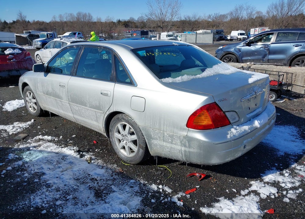 2002 TOYOTA AVALON XLS VIN: 4T1BF28B52U201019