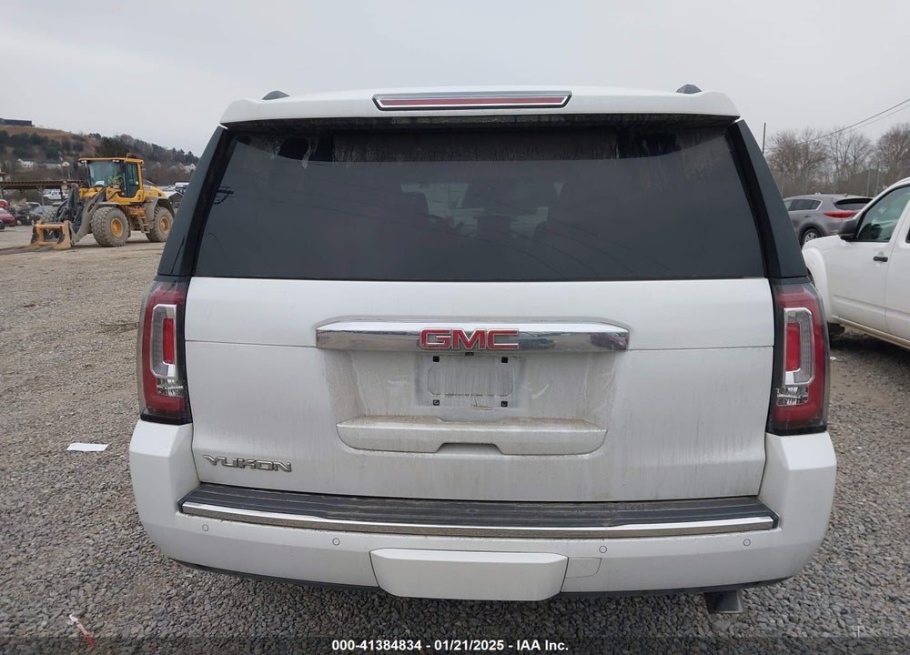 2017 GMC YUKON DENALI VIN: 1GKS2CKJ3HR170889
