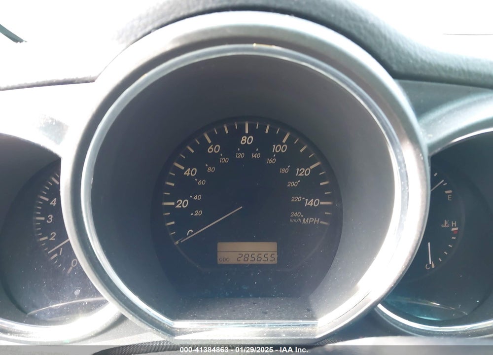 2005 LEXUS RX 330 VIN: 2T2HA31U95C049967