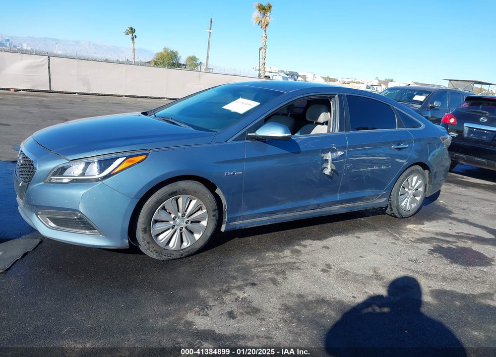 2016 HYUNDAI SONATA HYBRID VIN: KMHE24L11GA034573