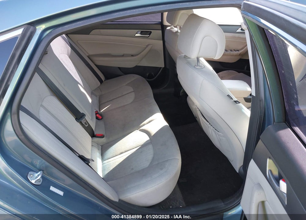2016 HYUNDAI SONATA HYBRID VIN: KMHE24L11GA034573