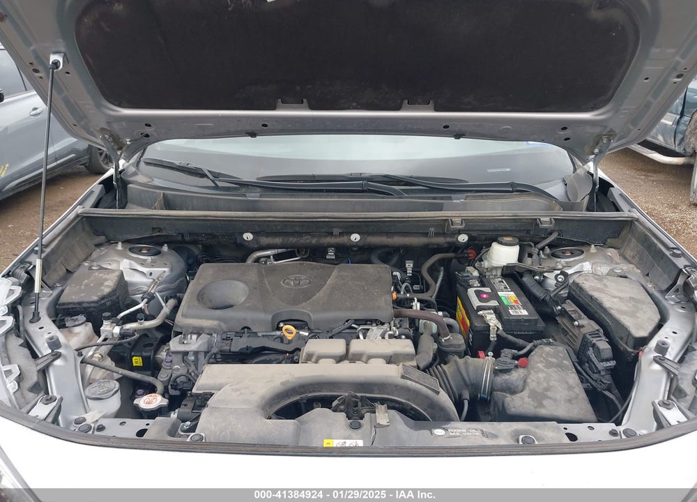 2021 TOYOTA RAV4 XLE VIN: 2T3W1RFV9MW124168