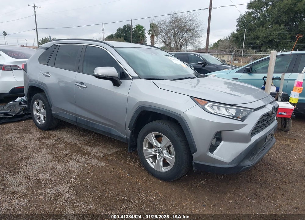 2021 TOYOTA RAV4 XLE VIN: 2T3W1RFV9MW124168