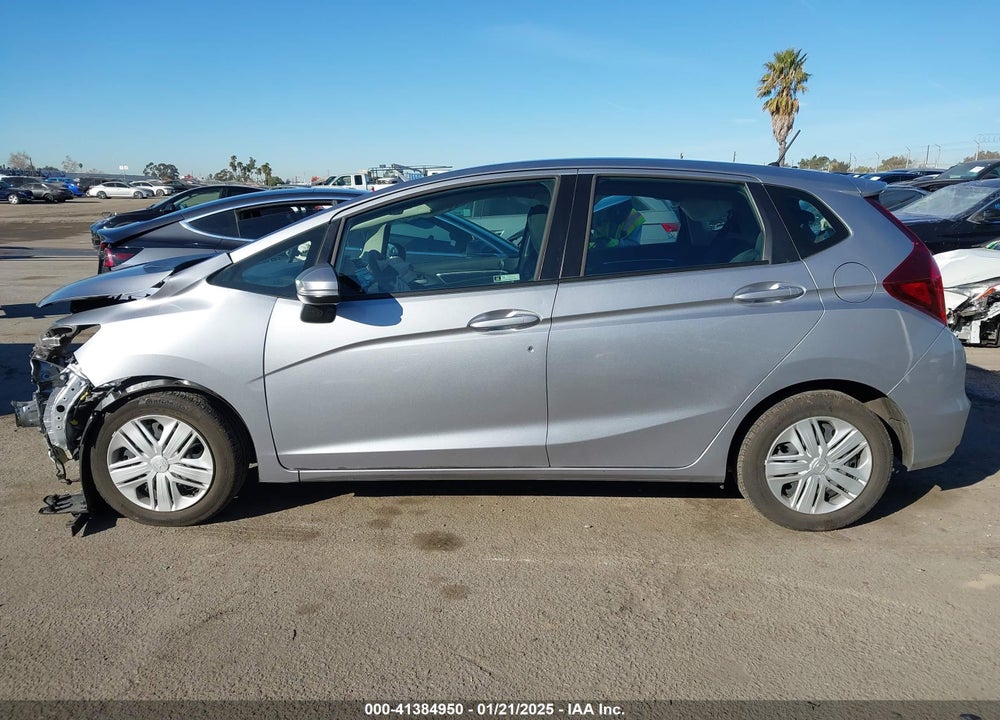 2019 HONDA FIT VIN: 3HGGK5H41KM718882