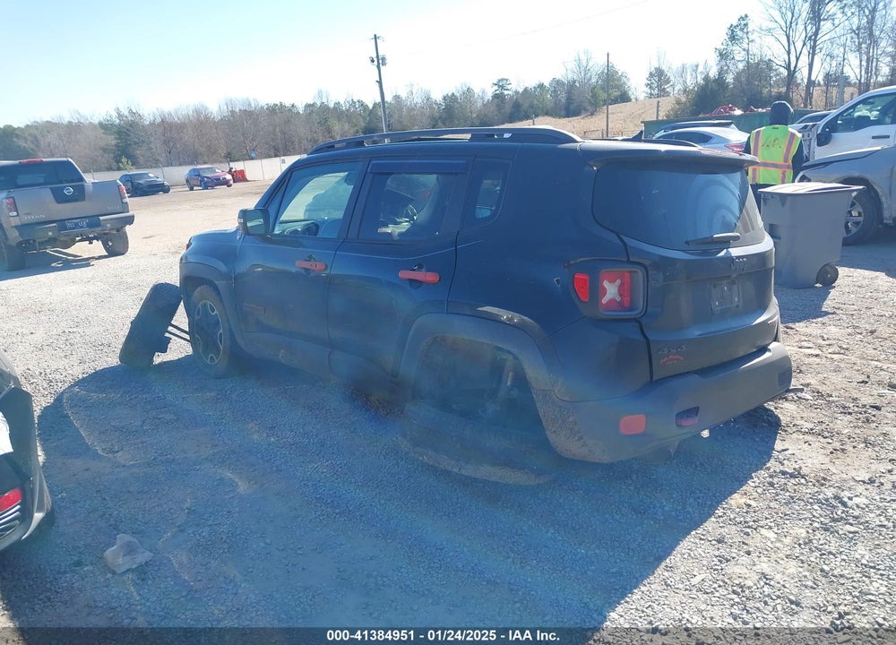 2015 JEEP RENEGADE TRAILHAWK VIN: ZACCJBCT0FPB74026
