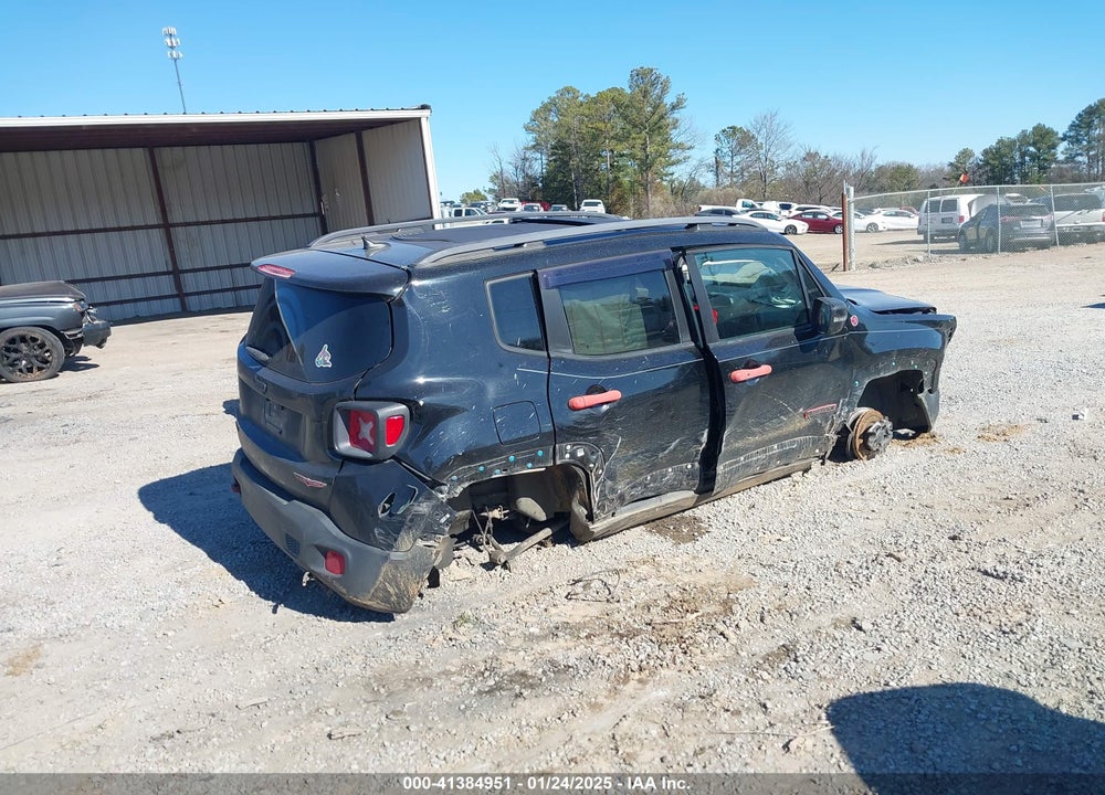 2015 JEEP RENEGADE TRAILHAWK VIN: ZACCJBCT0FPB74026