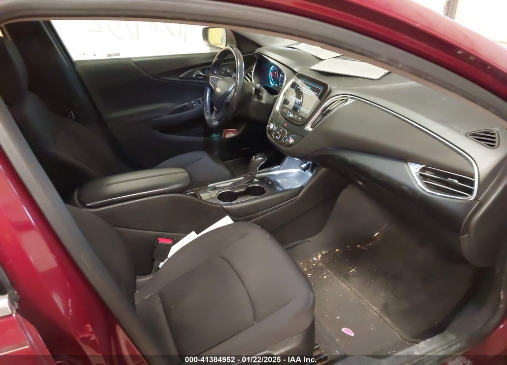 2018 CHEVROLET MALIBU VIN: 1G1ZD5ST3JF211216