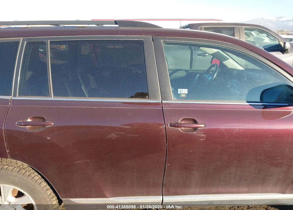 2011 TOYOTA HIGHLANDER SE V6 VIN: 5TDBK3EH7BS090492