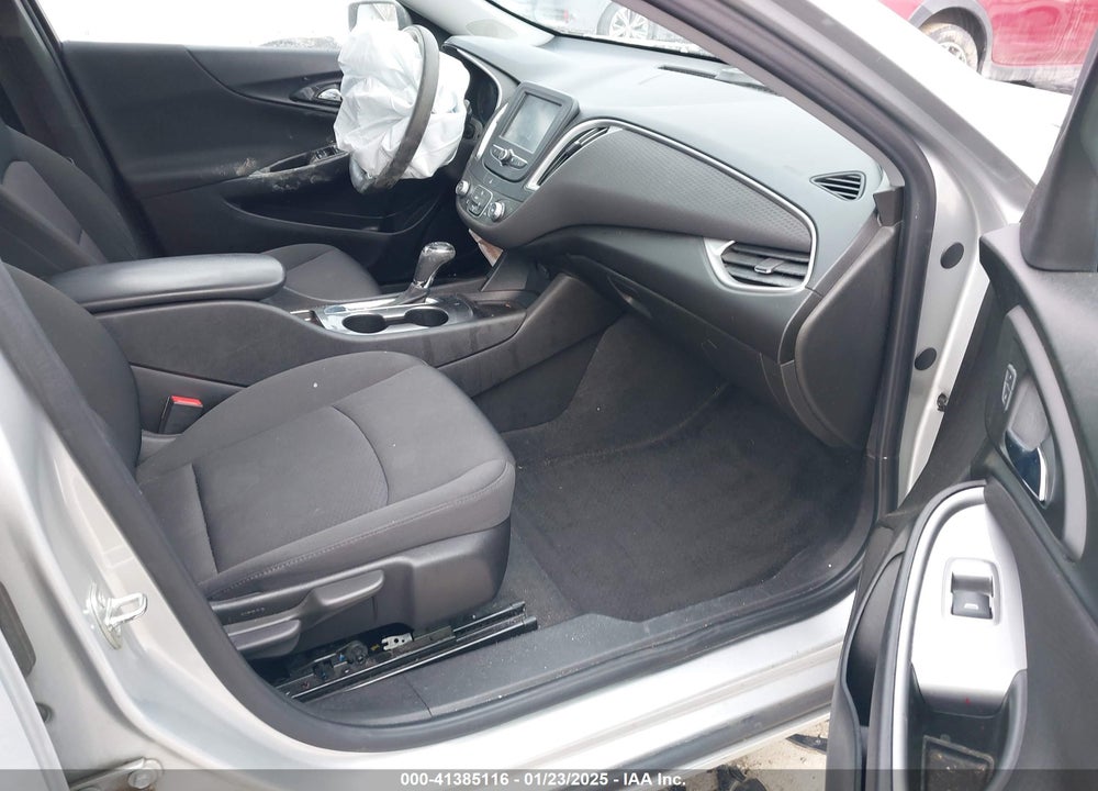 2018 CHEVROLET MALIBU VIN: 1G1ZB5ST2JF189781