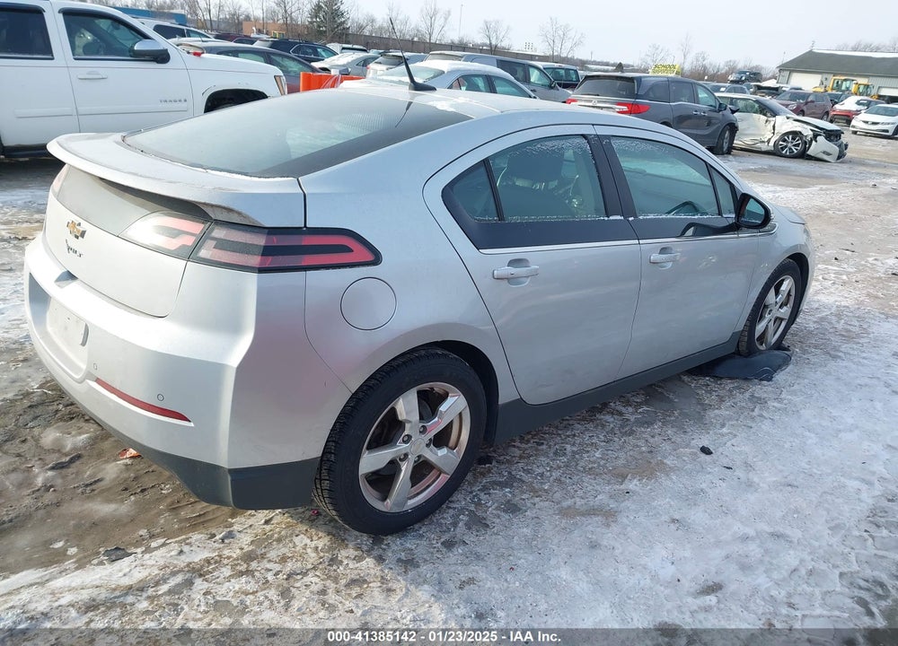 2014 CHEVROLET VOLT VIN: 1G1RD6E45EU122968
