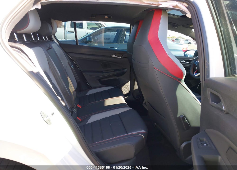 2024 VOLKSWAGEN GOLF GTI VIN: WVW2A7CD0RW216504