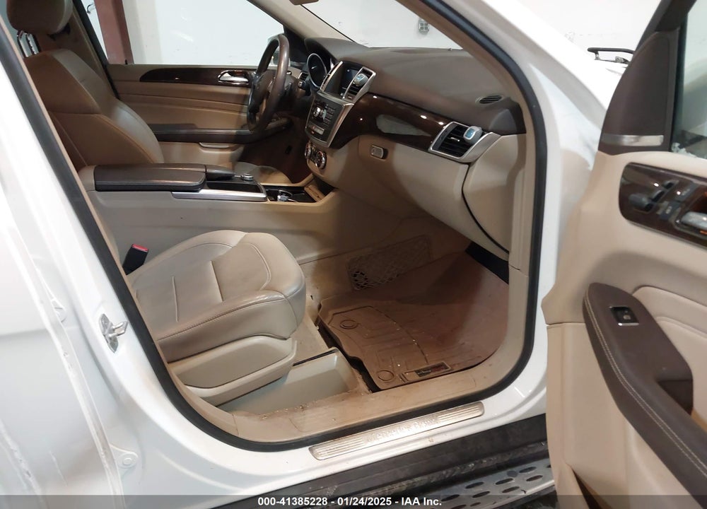2015 MERCEDES-BENZ ML 350 4MATIC VIN: 4JGDA5HB2FA550400