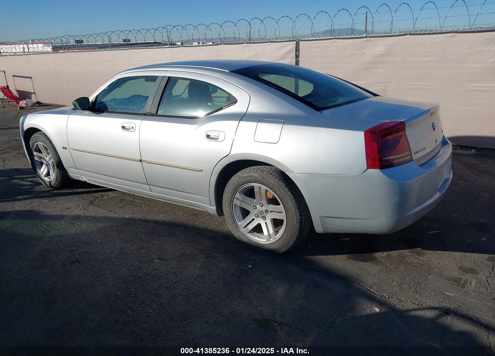 2007 DODGE CHARGER VIN: 2B3KA43G07H607576