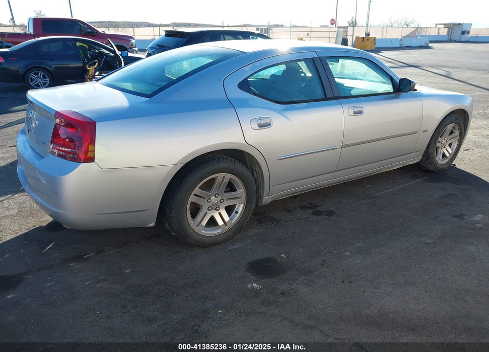 2007 DODGE CHARGER VIN: 2B3KA43G07H607576