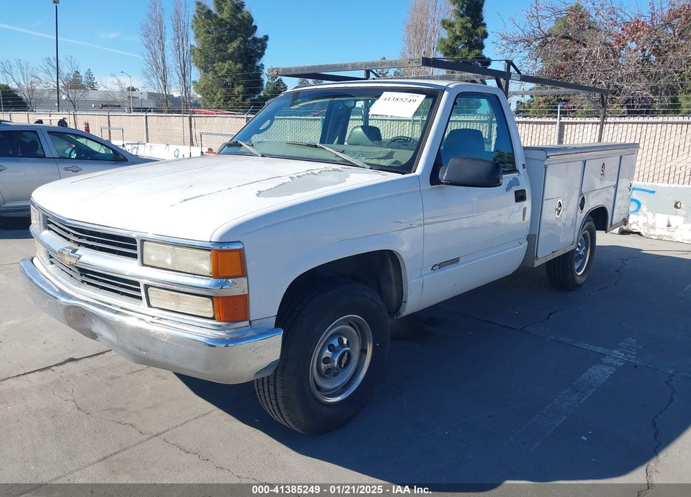 1998 CHEVROLET C3500 CHASSIS VIN: 1GBGC34R0WF008528