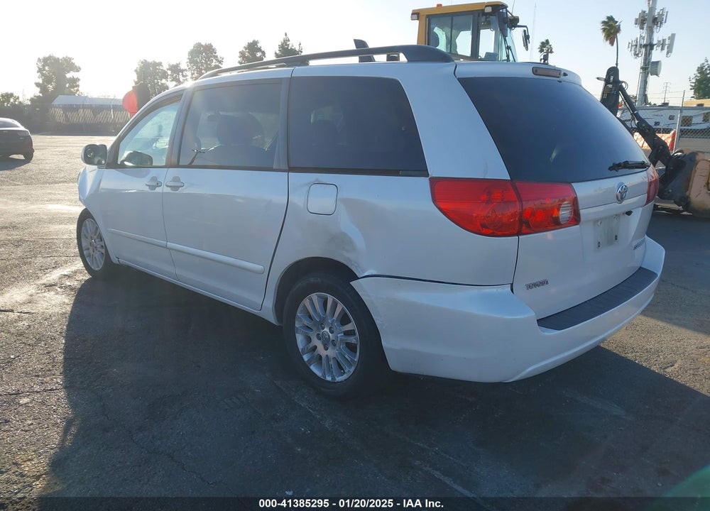 2007 TOYOTA SIENNA XLE VIN: 5TDZK22C67S089858