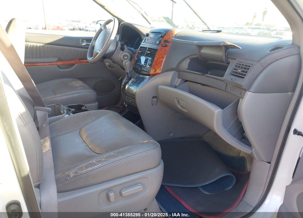 2007 TOYOTA SIENNA XLE VIN: 5TDZK22C67S089858