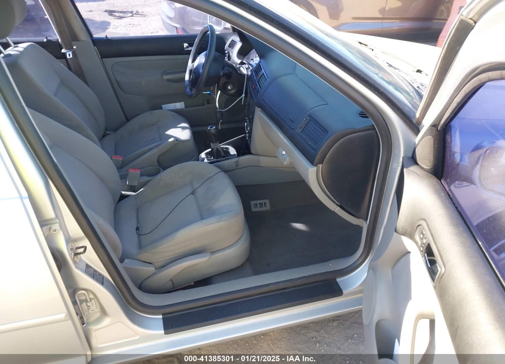 2003 VOLKSWAGEN JETTA GL TDI VIN: WVWRP61J93W568164