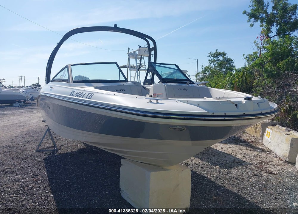 2022 SEA RAY OTHER VIN: SERX1077F122