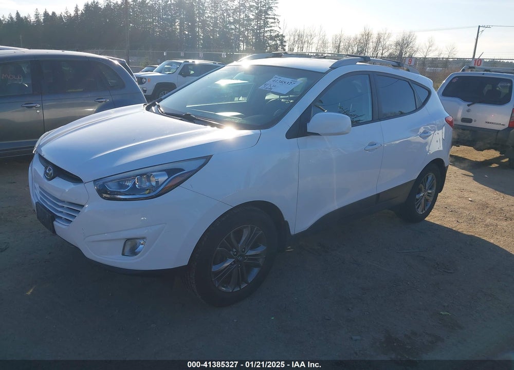 2014 HYUNDAI TUCSON SE VIN: KM8JUCAG8EU858236