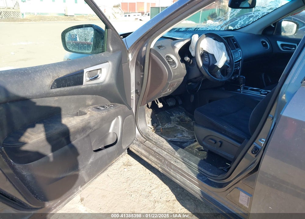 2016 NISSAN PATHFINDER VIN: 5N1AR2MM4GC622642