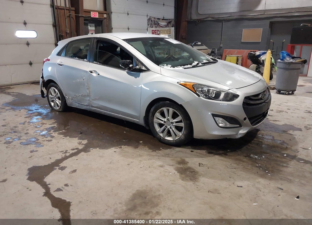 2013 HYUNDAI ELANTRA GT VIN: KMHD35LE7DU123057